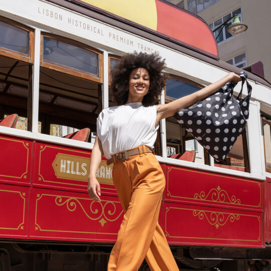 Nakupovalna vrečka REISENTHEL Mini Maxi - bele pike, zložljiva