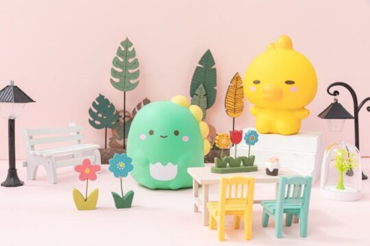 Igrača LAZY STARS Squishy - dinozaver v vrečki