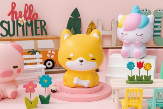 Igrača LAZY STARS Squishy - pes v vrečki