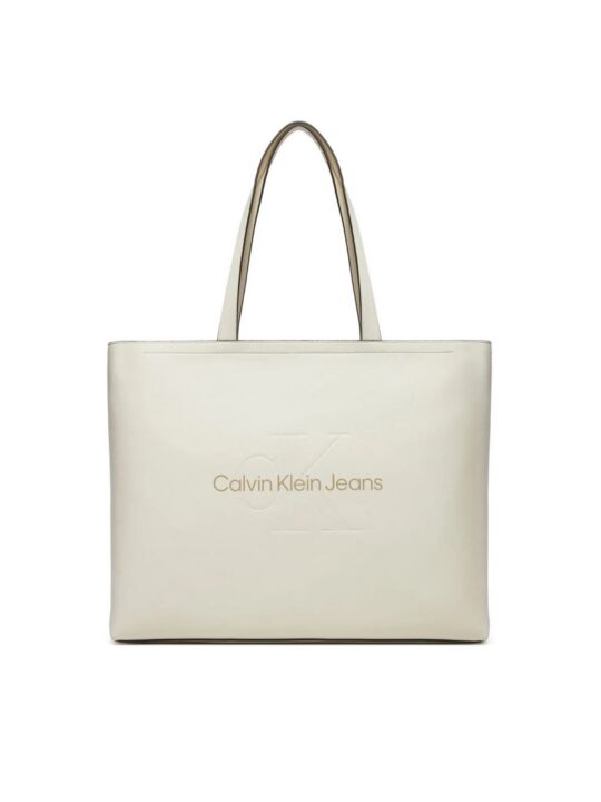 Torbica CALVIN KLEIN Sculpted Slim - krem